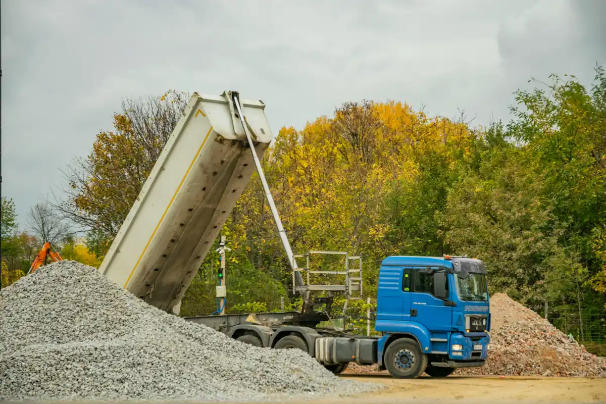Whitmore Hardcore Bulk — construction materials supply